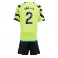 Dětský fotbalový dres Arsenal William Saliba #2 2023-24 Venkovní Krátký Rukáv (+ trenýrky)